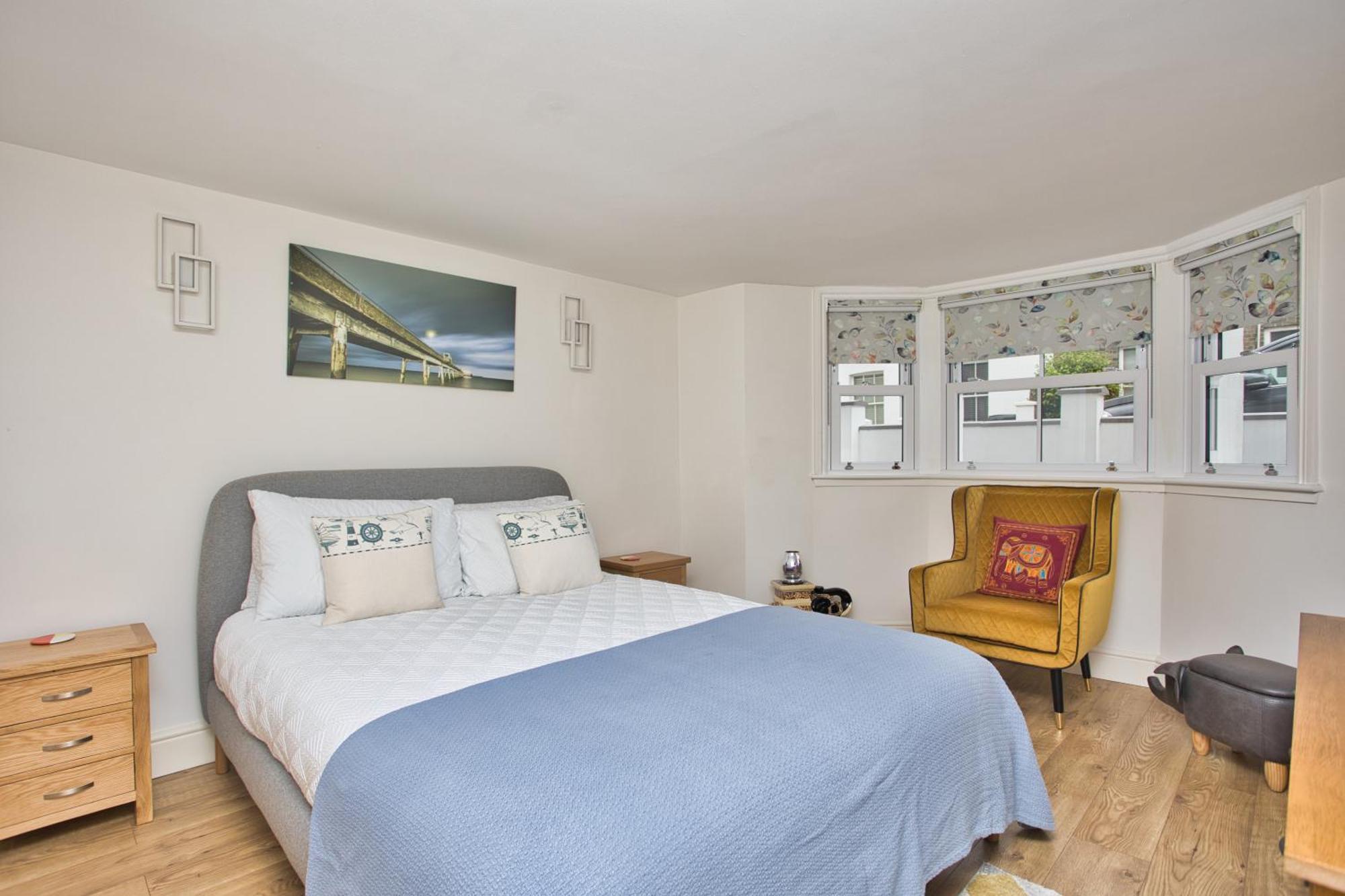 Spacious Seaside Escape In The Heart Of Deal, 4 Mins From The Beach Kültér fotó