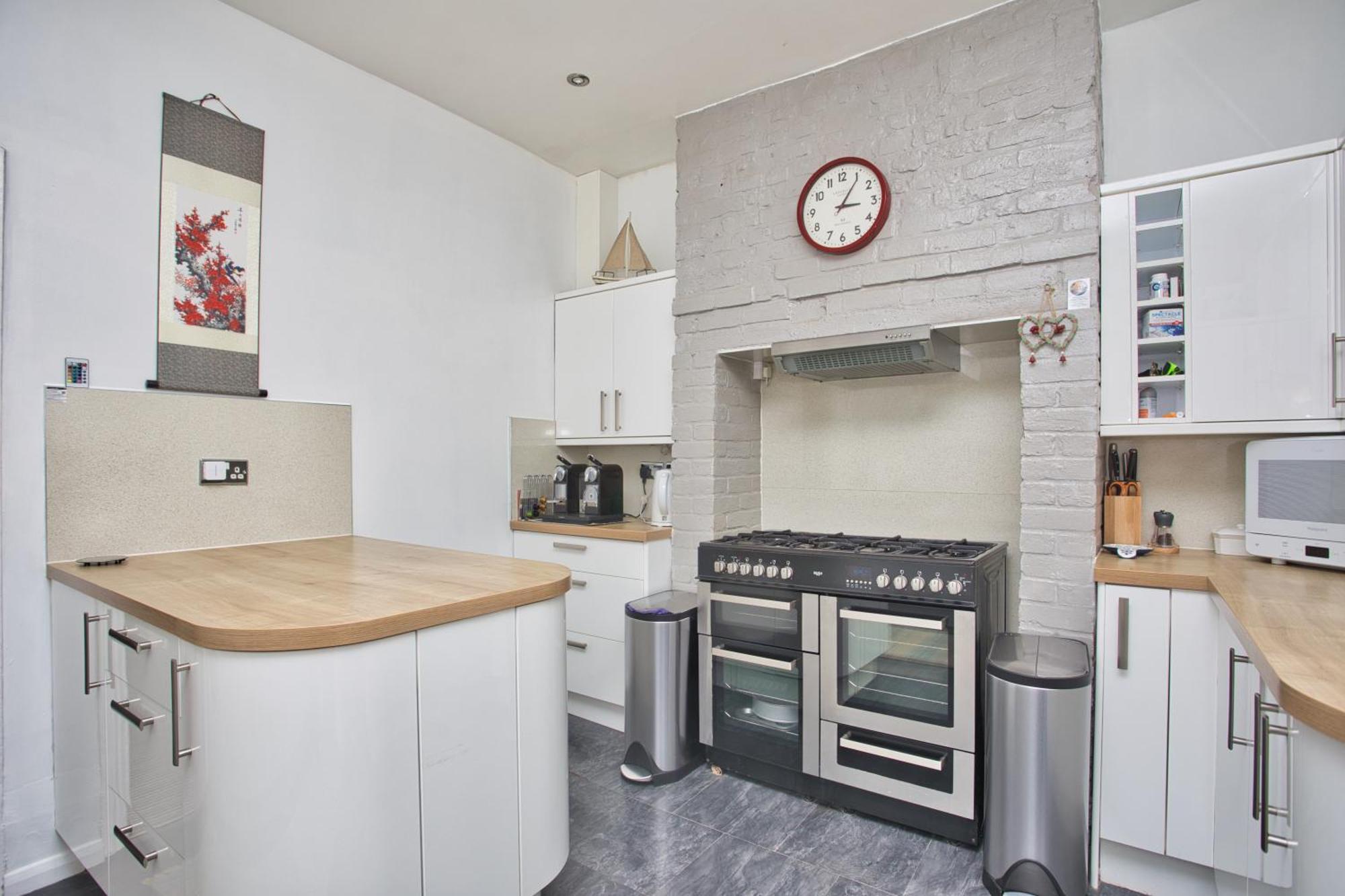 Spacious Seaside Escape In The Heart Of Deal, 4 Mins From The Beach Kültér fotó